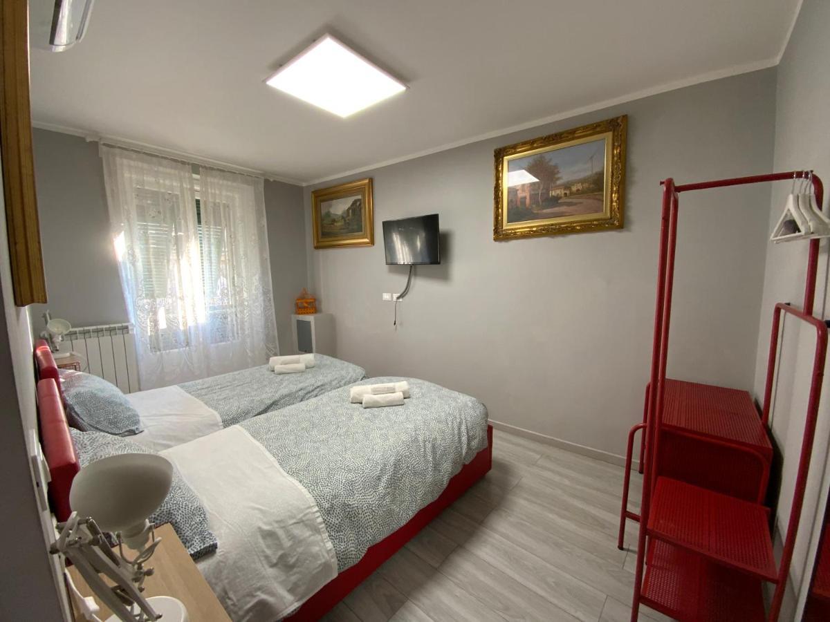Casa Camelie Apartment เจนัว ภายนอก รูปภาพ