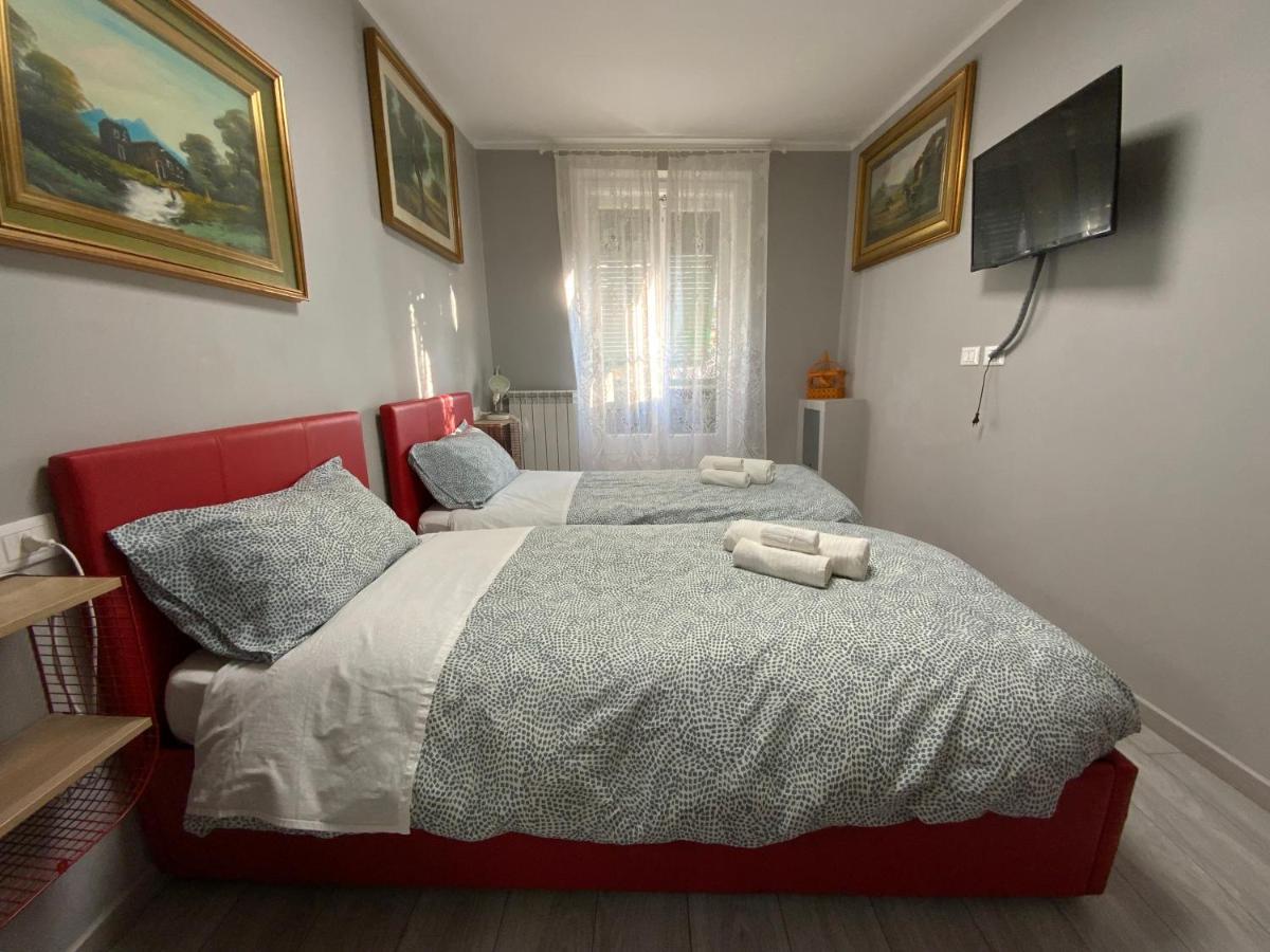 Casa Camelie Apartment เจนัว ภายนอก รูปภาพ
