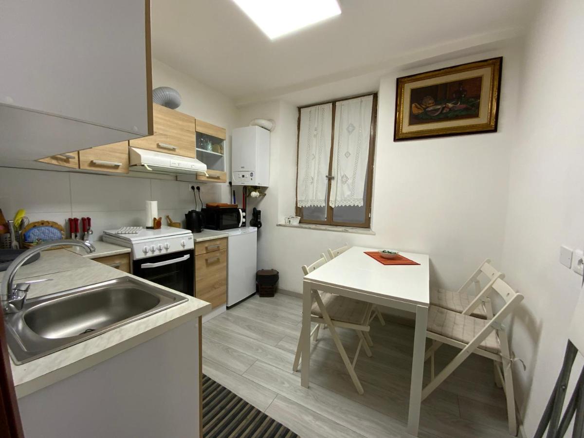 Casa Camelie Apartment เจนัว ภายนอก รูปภาพ
