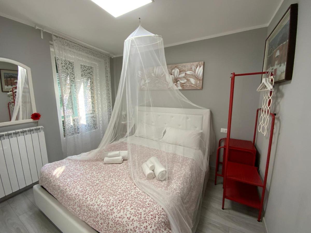 Casa Camelie Apartment เจนัว ภายนอก รูปภาพ